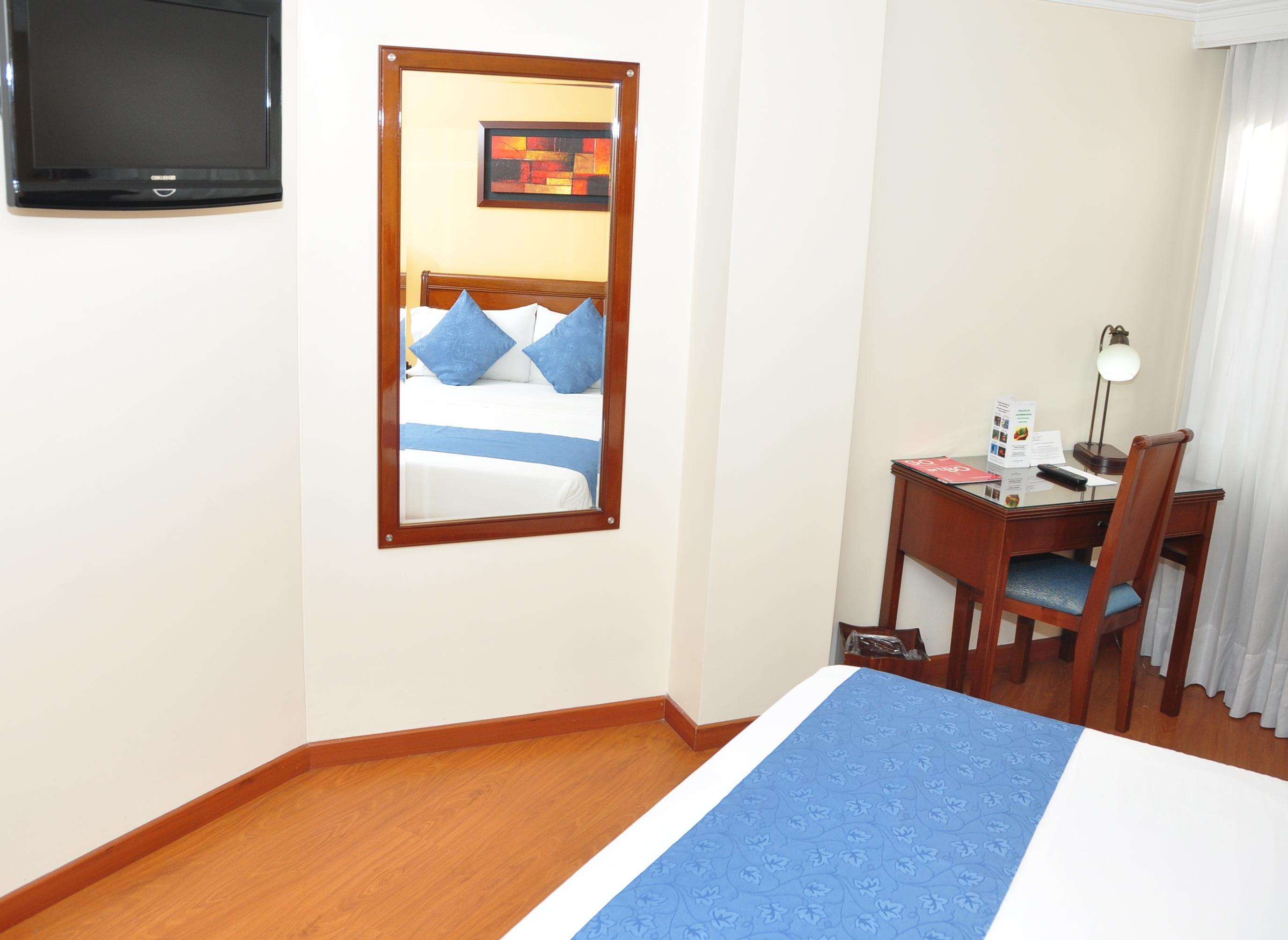 Hotel San Pablo Bogota Bagian luar foto