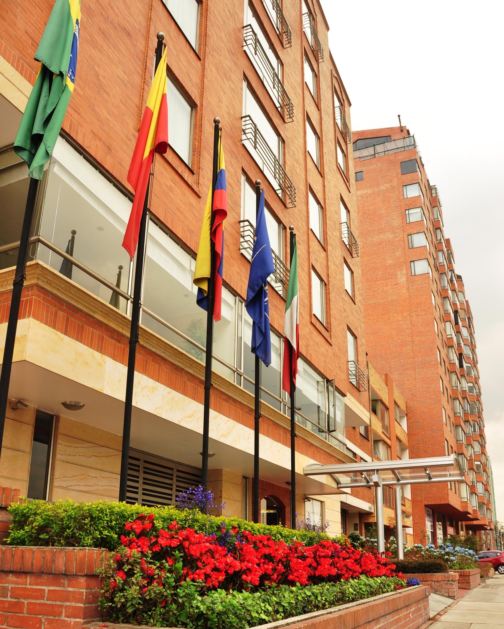 Hotel San Pablo Bogota Bagian luar foto