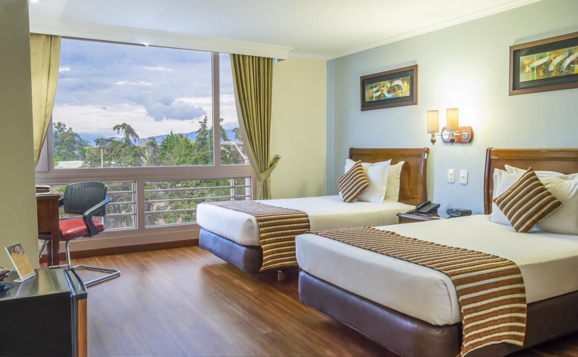 Hotel San Pablo Bogota Bagian luar foto